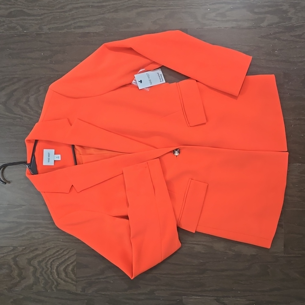 Nine West NWT  Vibrant Orange Women's Blazer Size 6